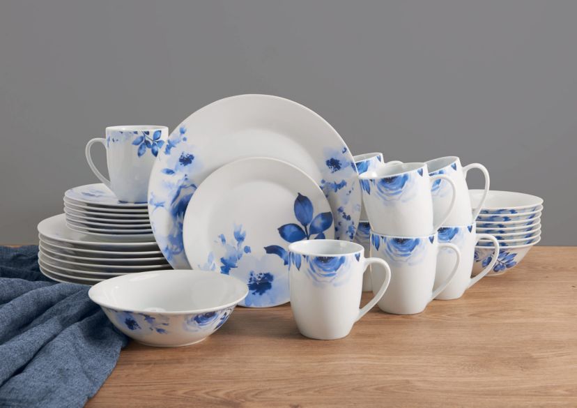 Bloom 32-Piece Dinnerware Set, Service for 8, Bloom Pattern