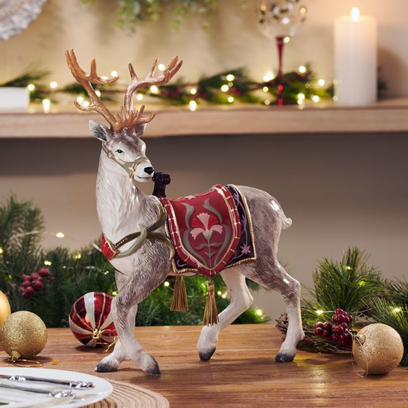 Chalet 14.75-in Deer Figurine