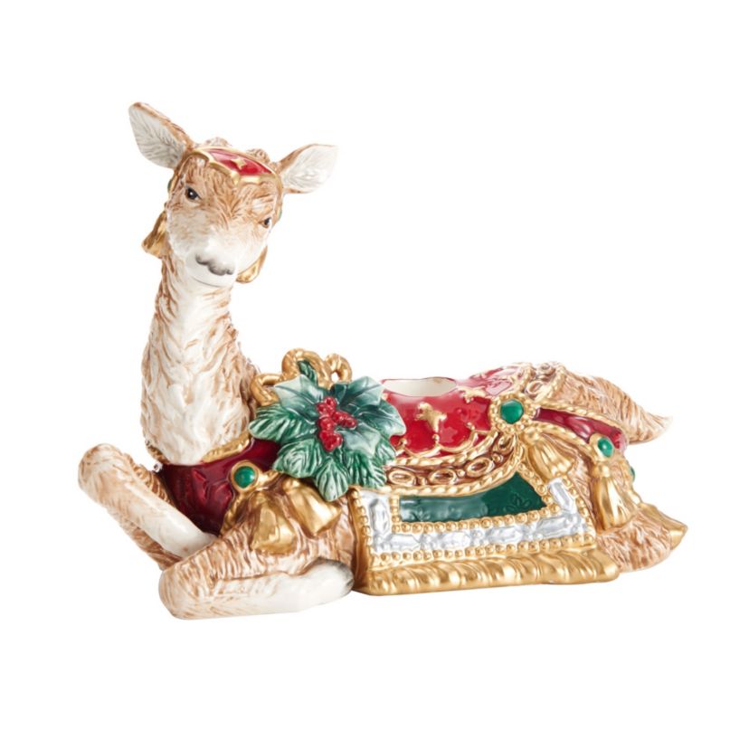 Noel Holiday Resting Deer Candleholder