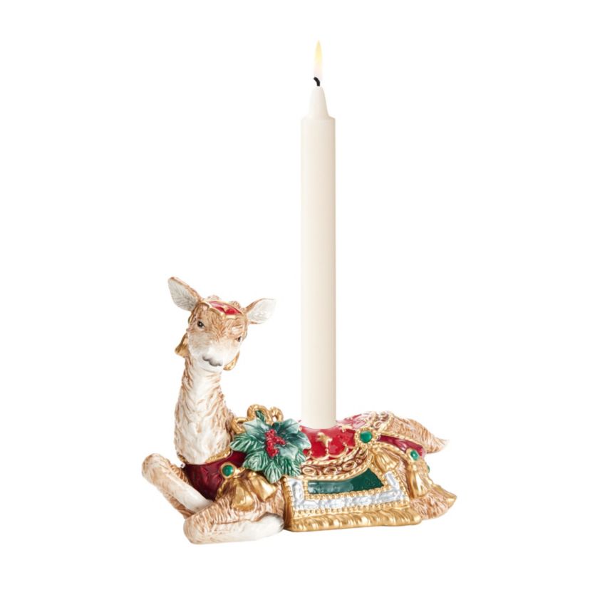 Noel Holiday Resting Deer Candleholder