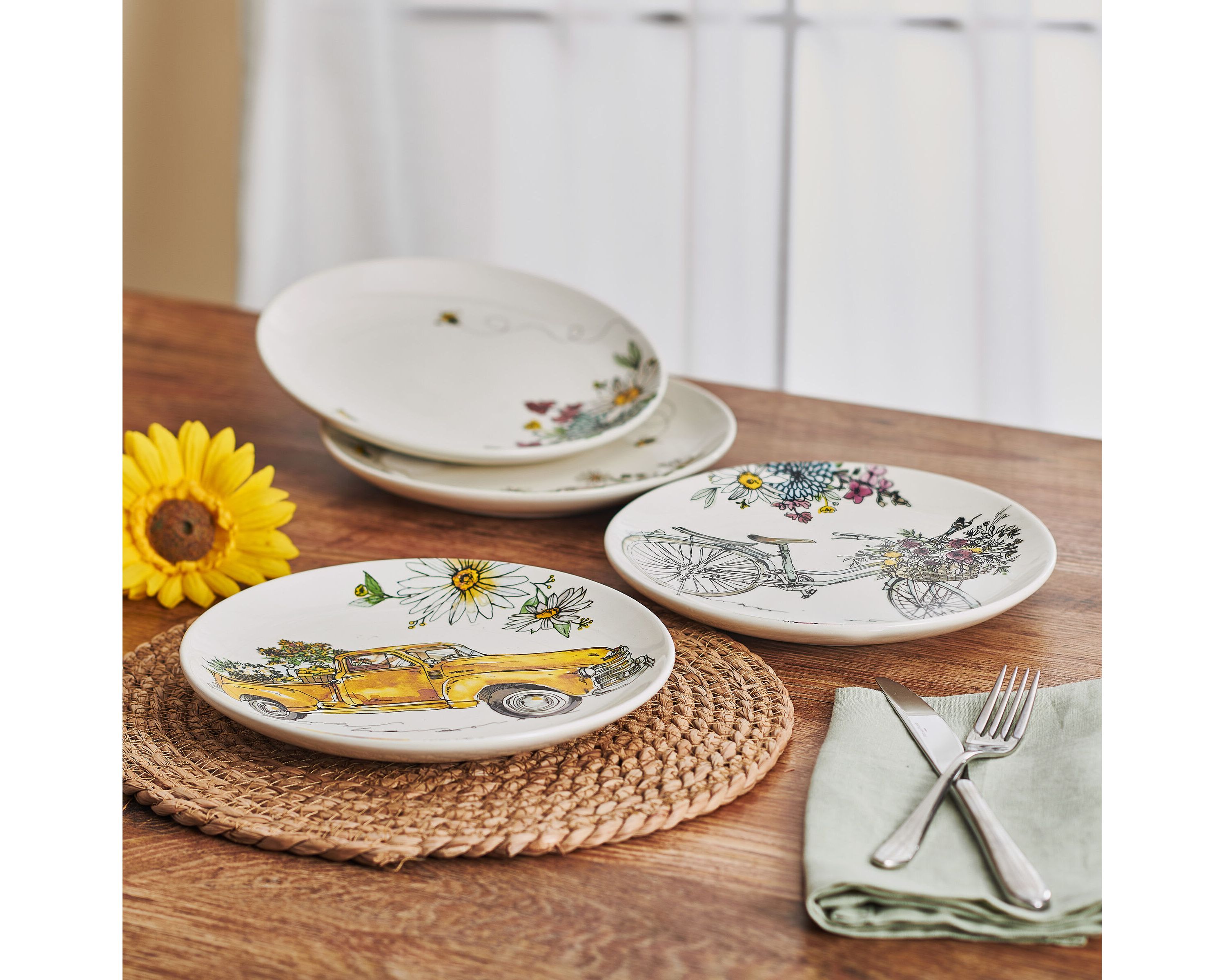 Emis Set of 4 Garden Party Plates, Assorted
