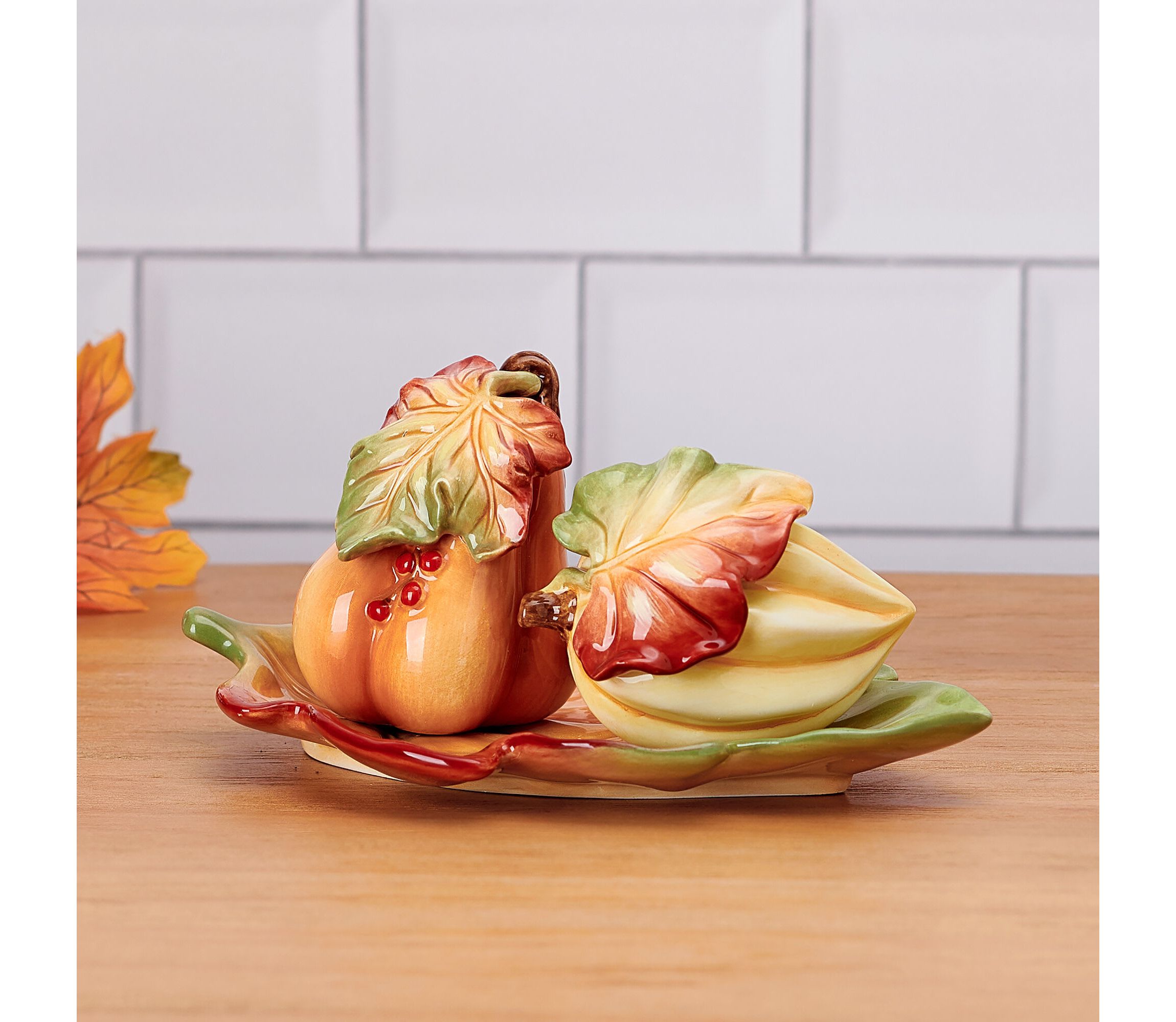 Fall Harvest Salt and Pepper Shaker w/Tray Set