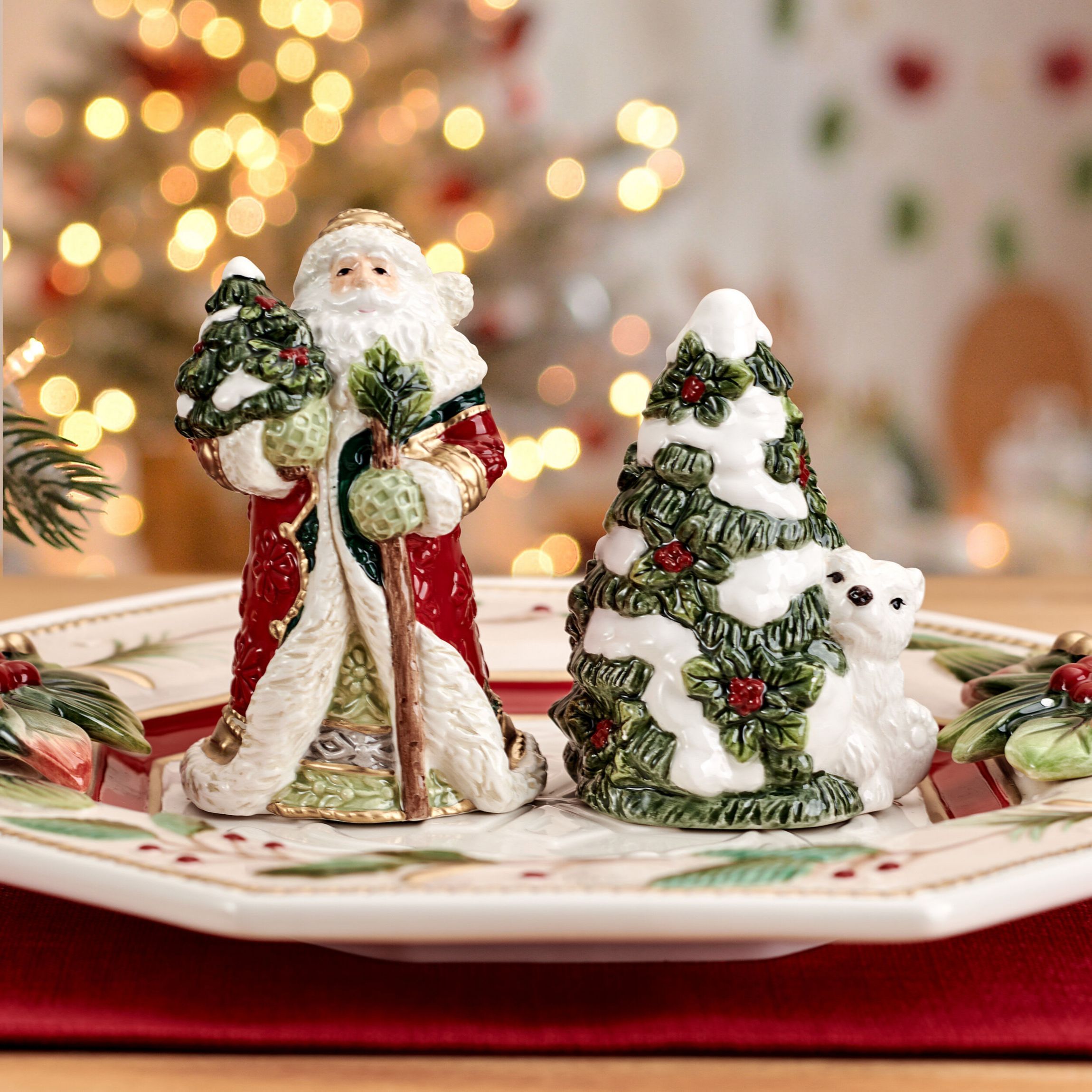 Fitz and Floyd Woodland Holiday Salt and Pepper Set