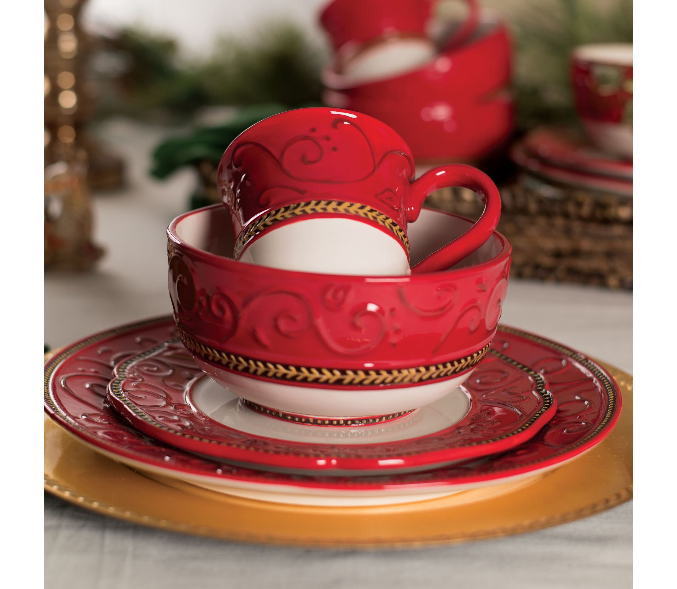 Damask Holiday 4 pc Place Setting, Service for 1