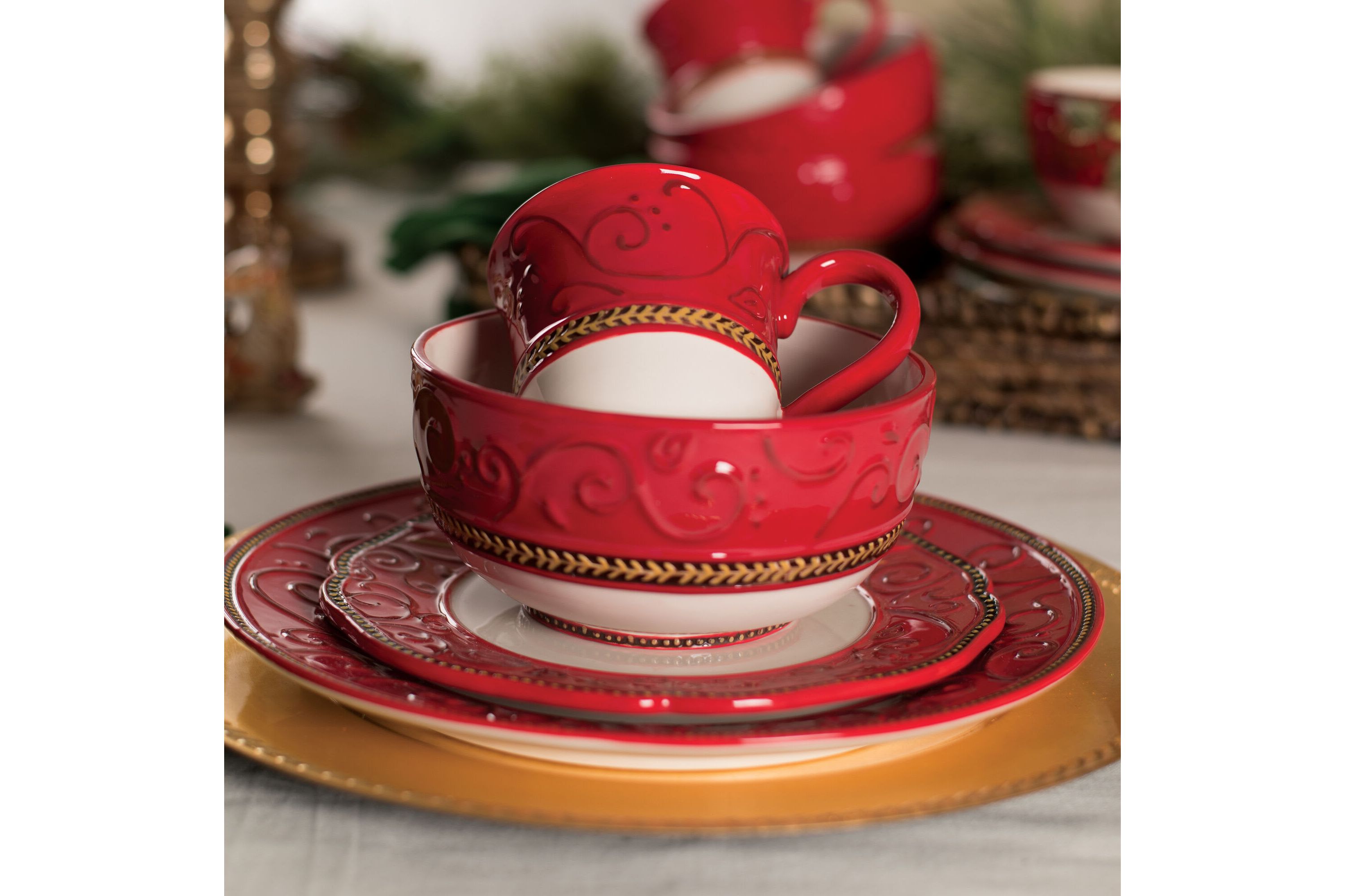 Damask Holiday 4 pc Place Setting, Service for 1