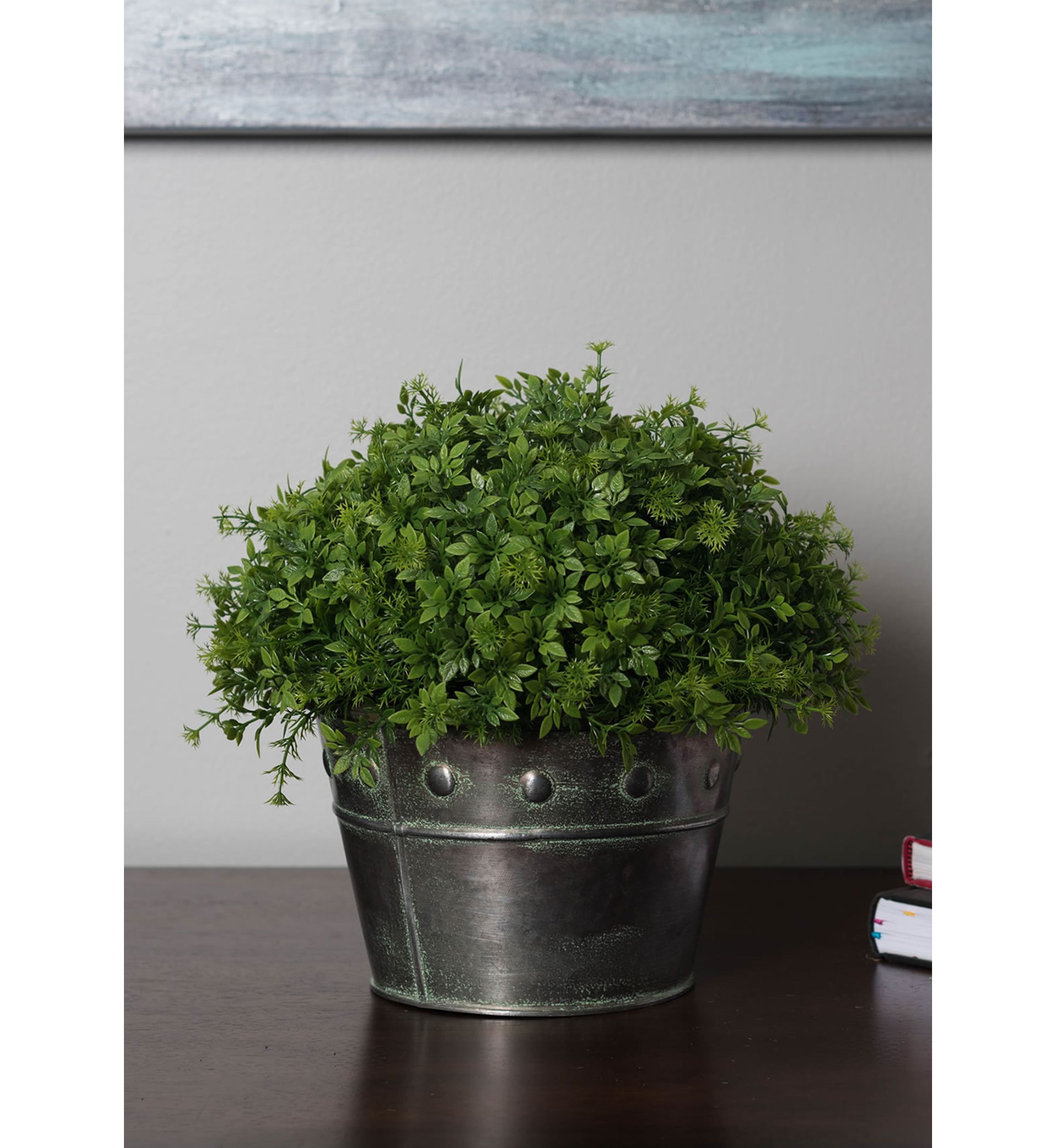 Mixed Greenery Half Ball