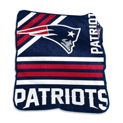 NFL New England Patriots Raschel Throw