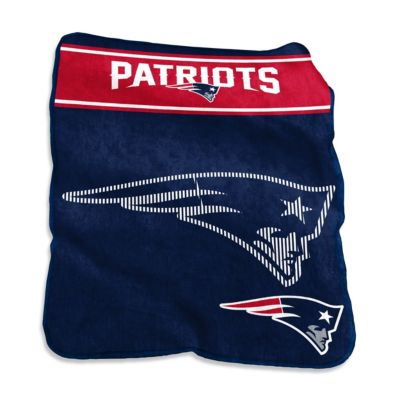 NFL New England Patriots 60x80 Raschel Throw