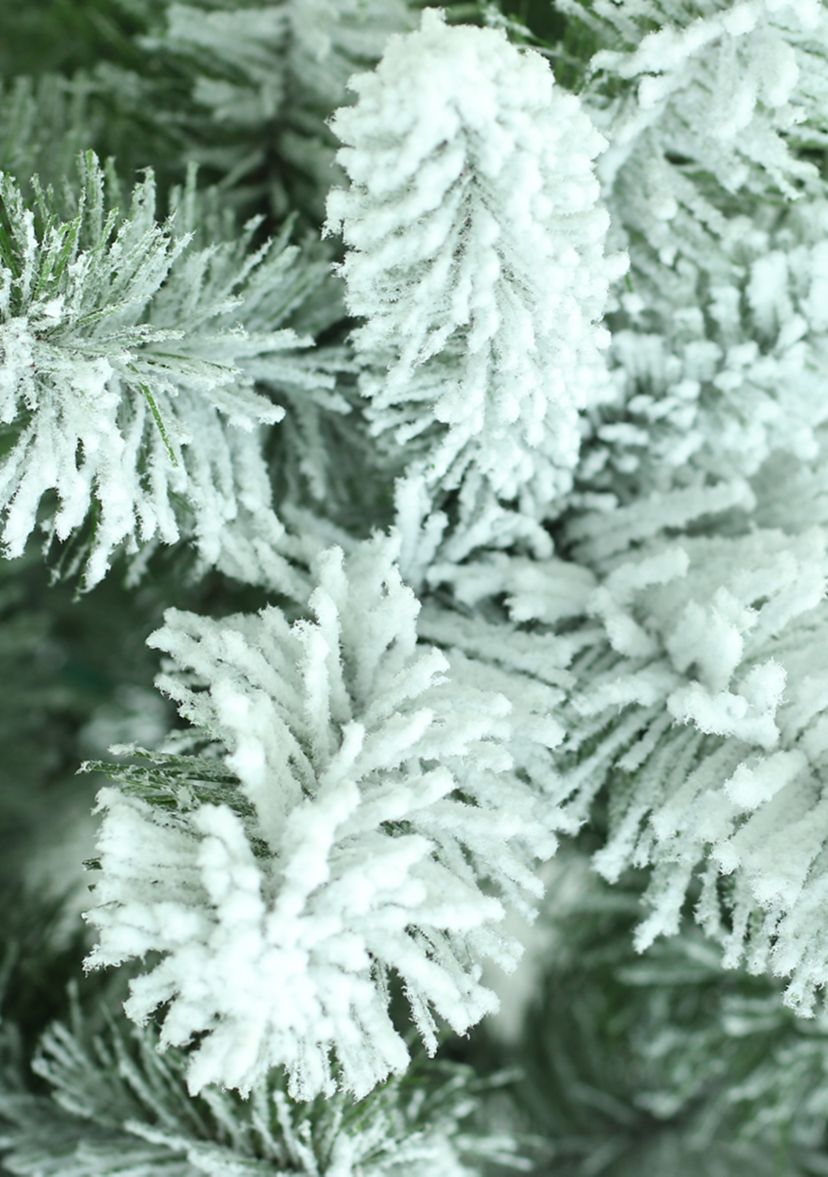 9 ft Flocked Virginia Pine Tree 1460 Tips Metal Stand