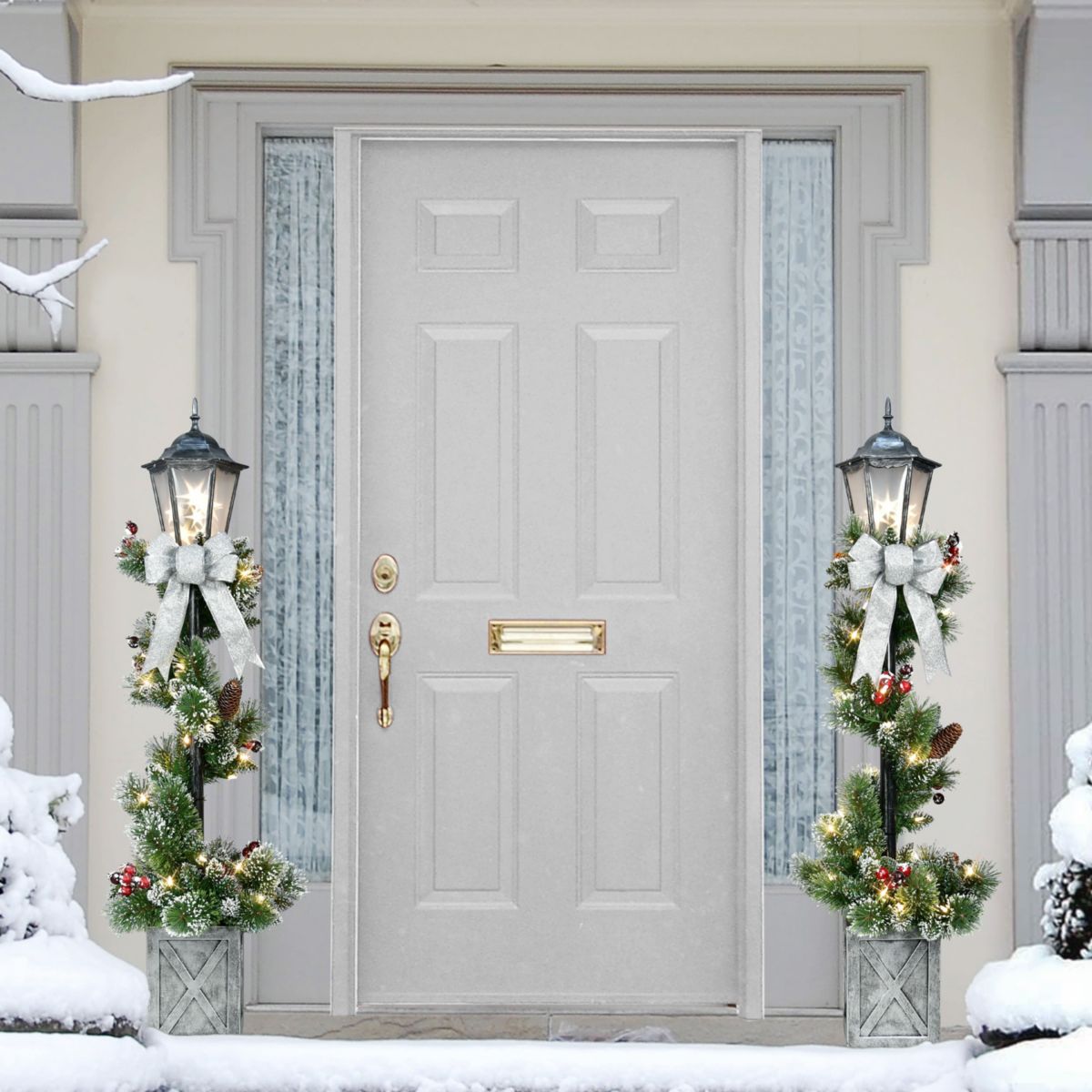 4 Set of 2 Pre-Lit Artificial Lamp Posts with Decorative Pot