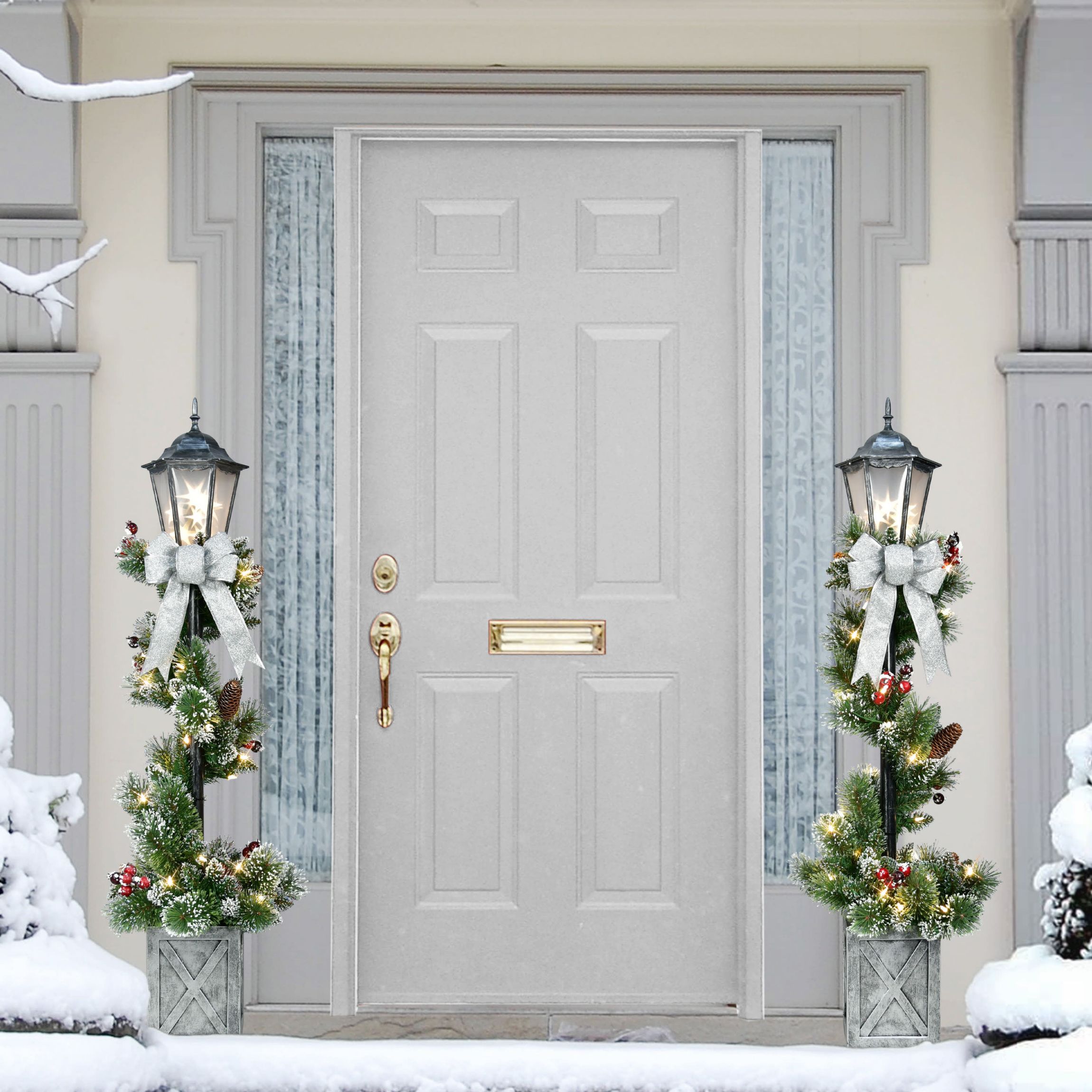 4 Set of 2 Pre-Lit Artificial Lamp Posts with Decorative Pot
