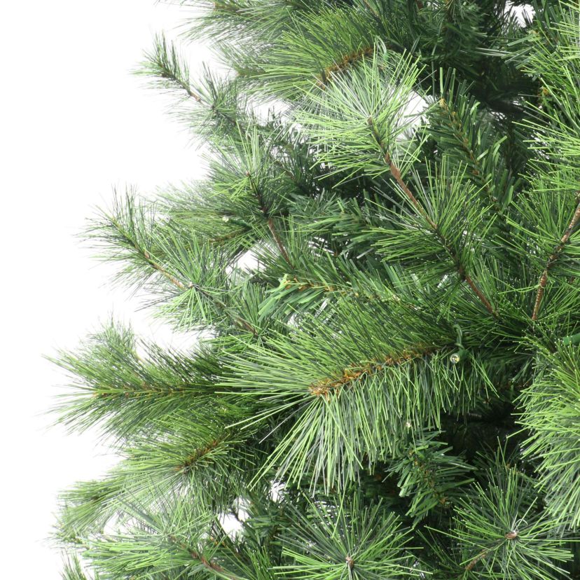 7.5 Pre-Lit Colorado Pine Artificial Christmas Tree