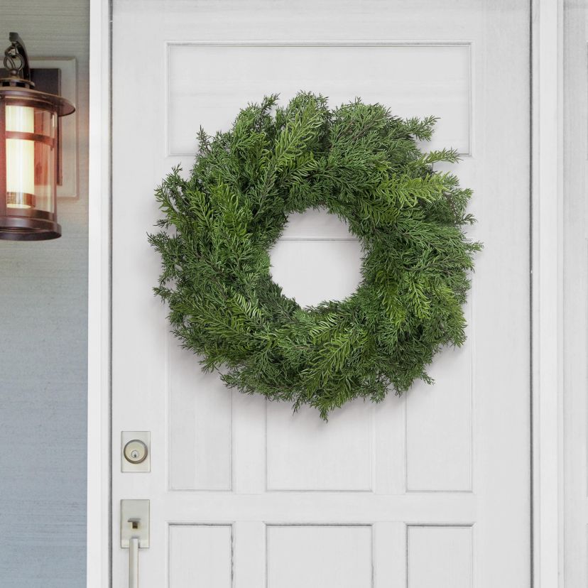 Puleo International 24" Artificial Christmas Wreath with Soft PE Branch Tips
