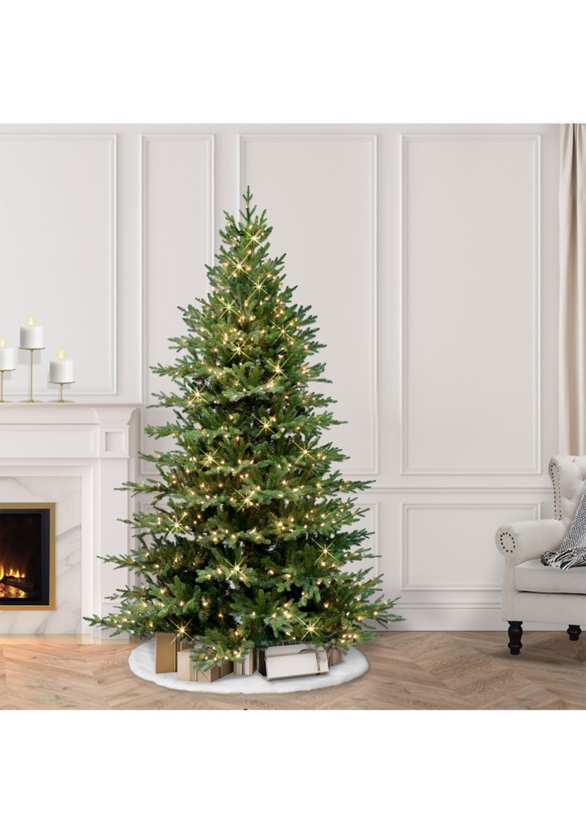 6.5-foot Pre-Lit Balsam Artificial Fir Tree 2626 Tips 400 Clear Lights