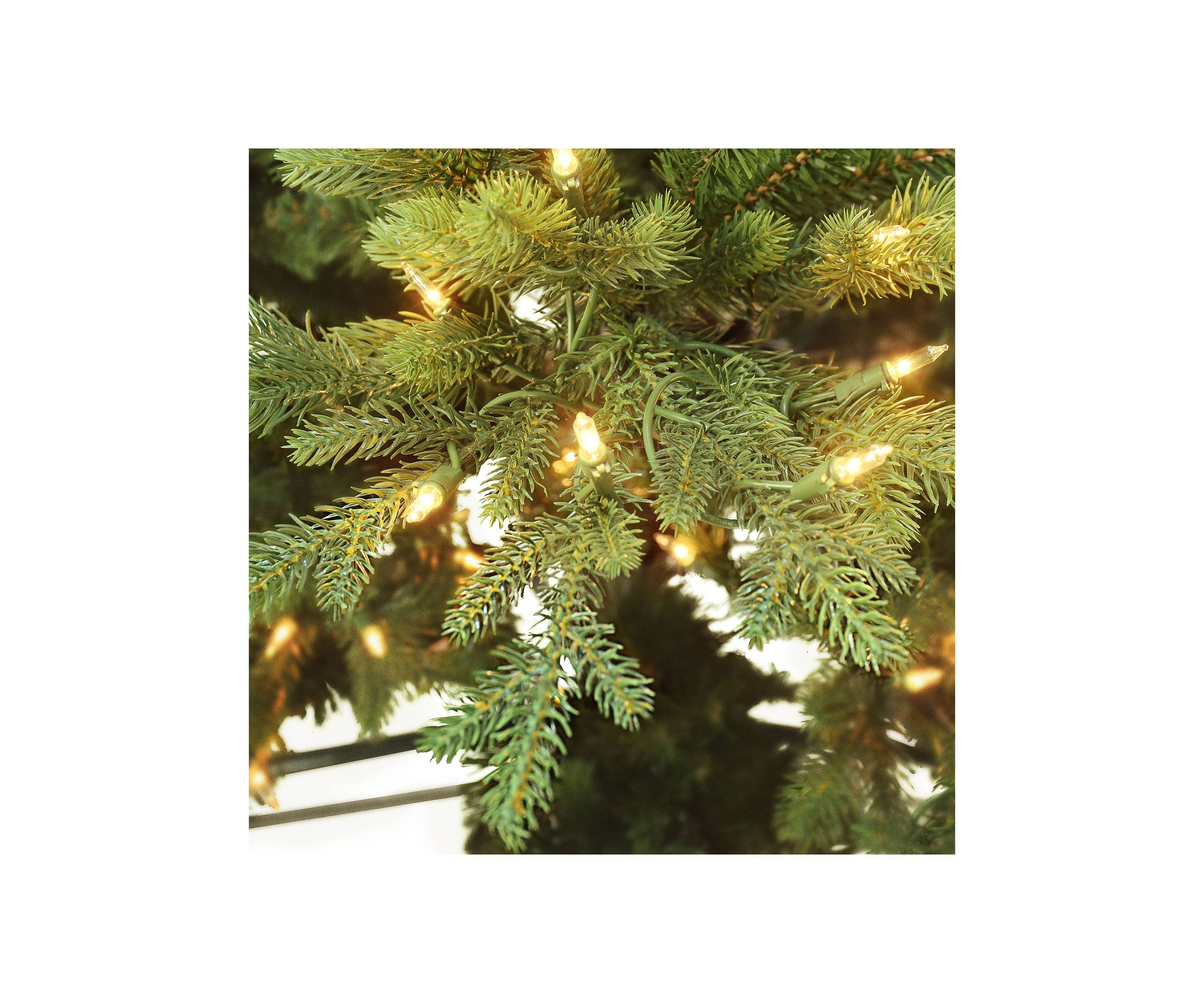 10-foot Pre-Lit Slim Balsam Aritifical Fir Tree 6357 Tips 900 Clear Lights On/Off Foot Pedal Switch