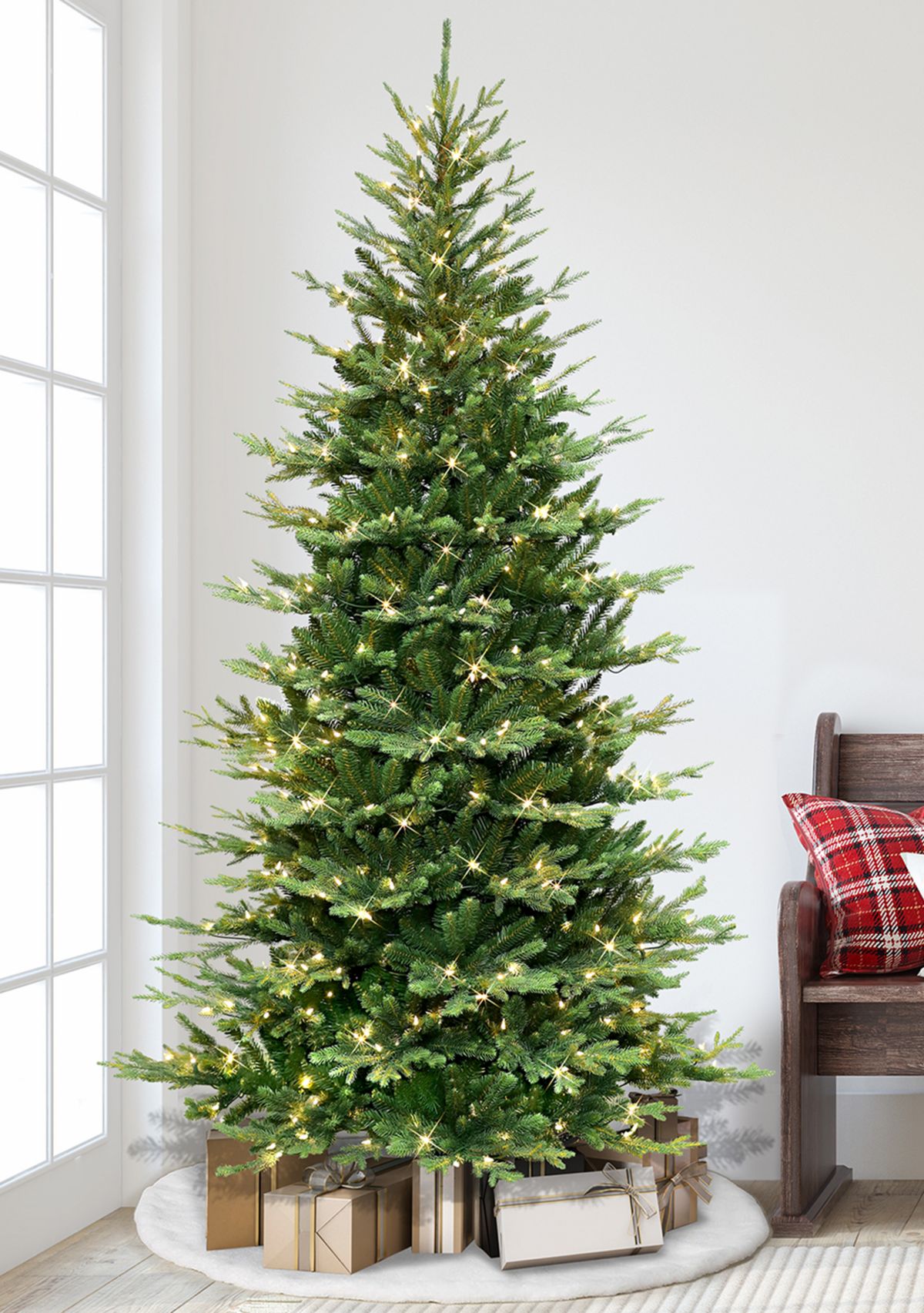 7.5 ft Pre-lit Slim Balsam Fir Artificial Christmas Tree with 500 UL Clear Lights Metal Stand Green
