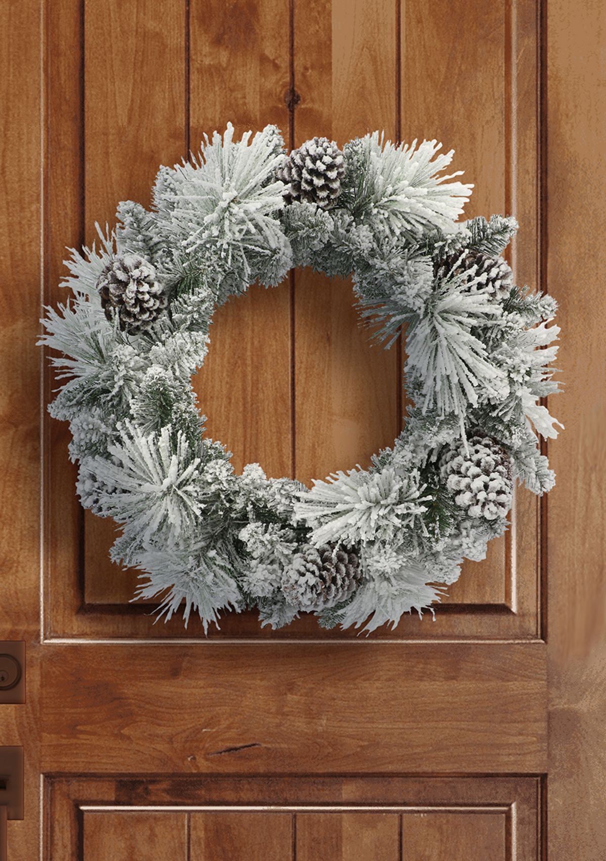 24 in Flocked Berkshire Spruce Wreath