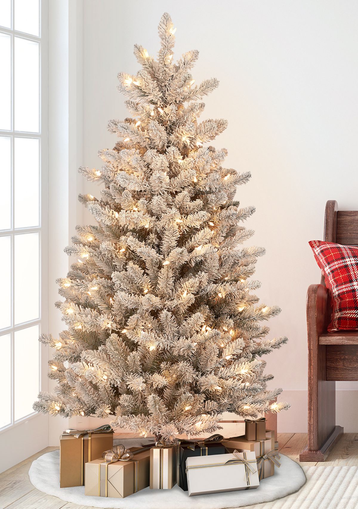 4.5 foot Pre-Lit Slim Flocked Franklin Fir Christmas Tree