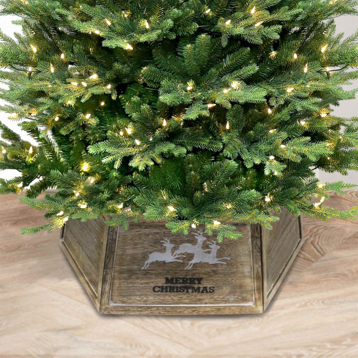 Puleo International 31.5" Wood Christmas Tree Collar for 6 to 9 Artificial Trees