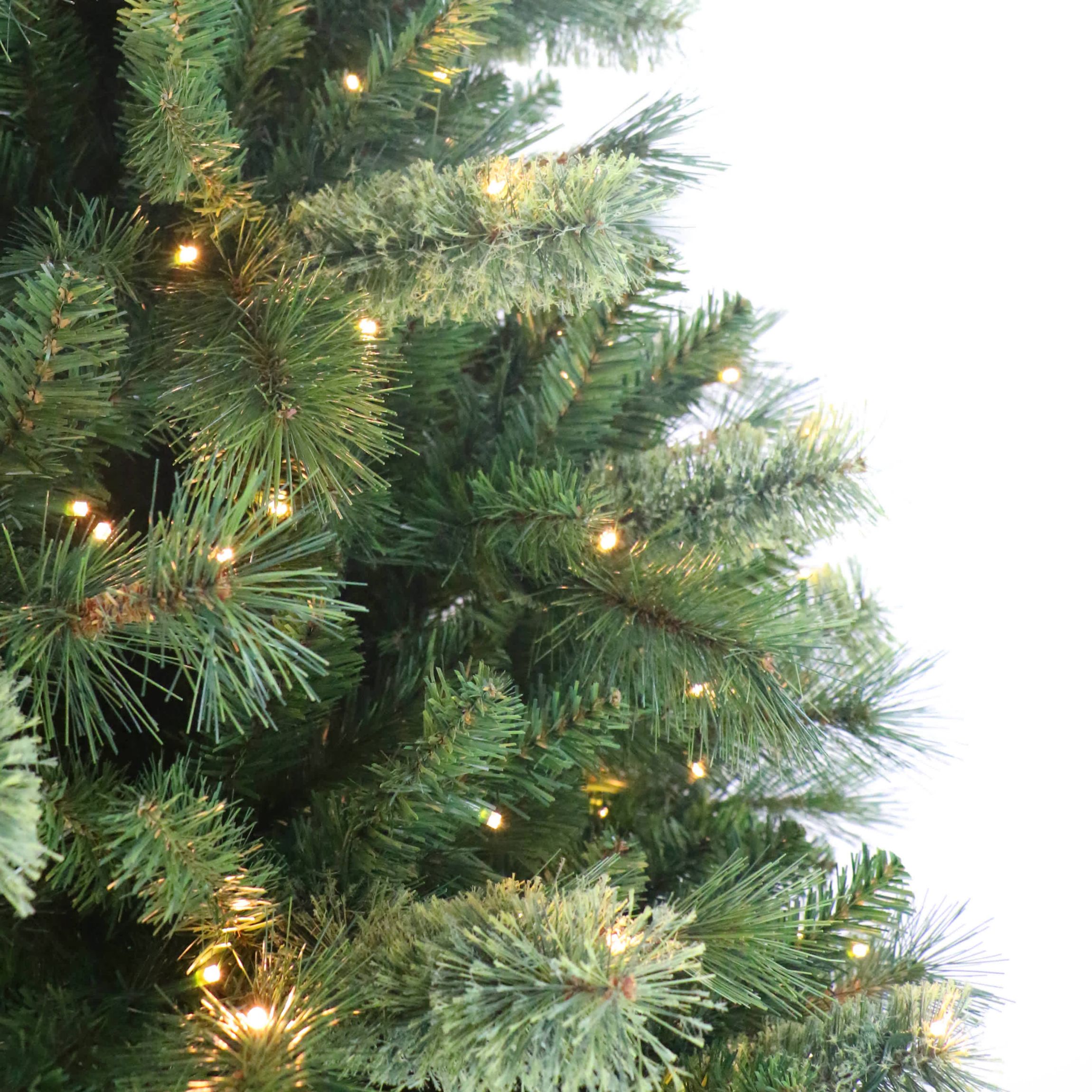 Puleo International 9 Pre-Lit Artificial Teton Pine Tree with 800 LED Lights