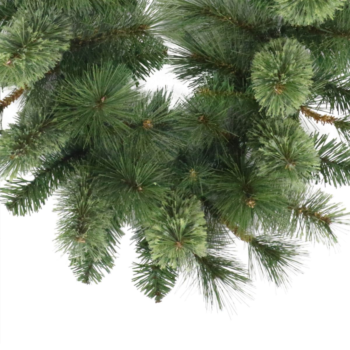 Puleo International 9 x 10" Artificial Teton Pine Christmas Garland