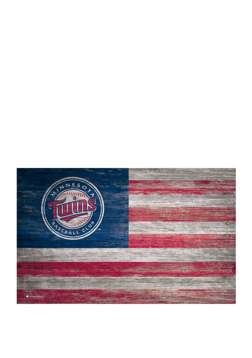 MLB Minnesota Twins 11 in x 19 in Distressed Flag
