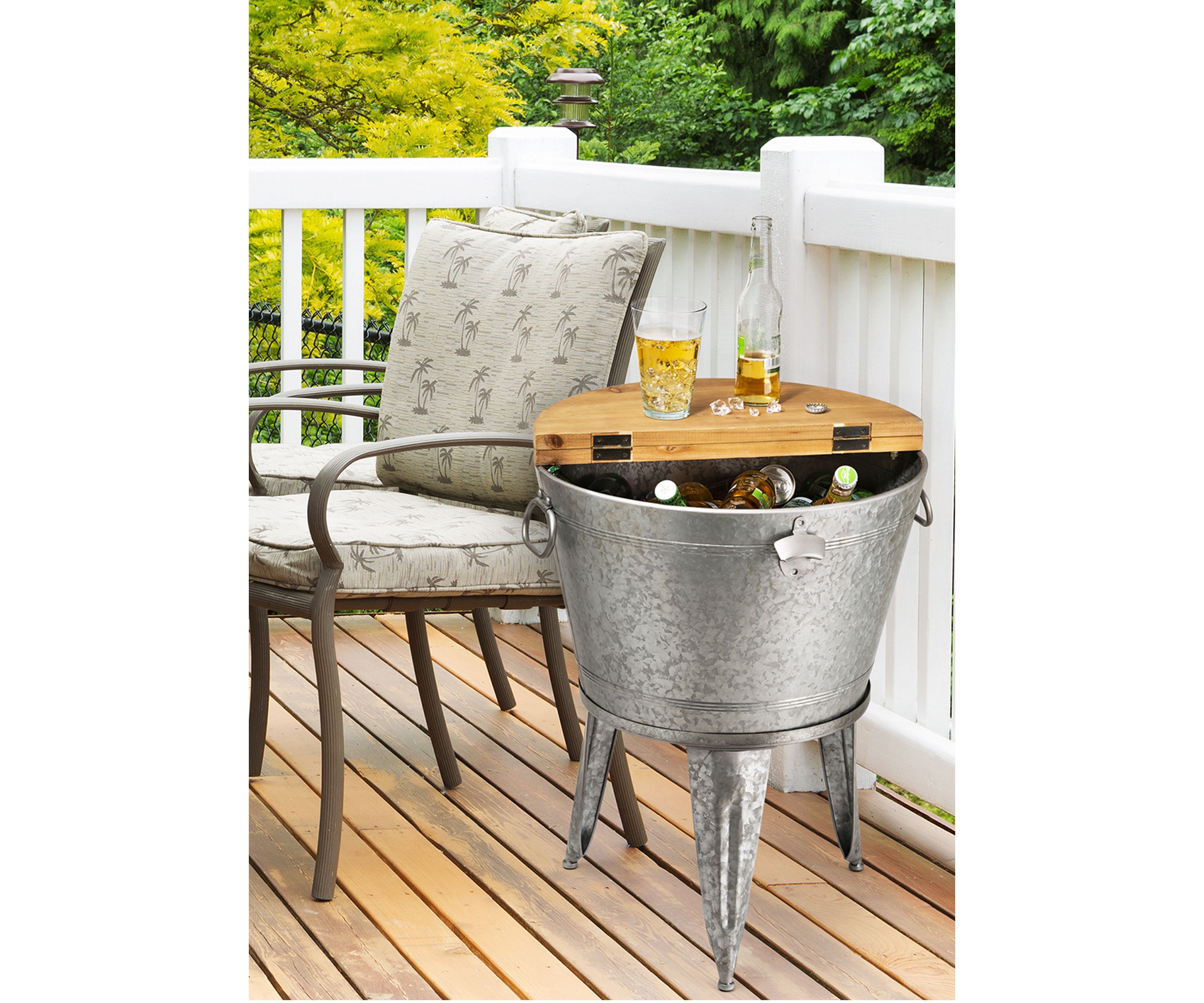 Beverage Tub with Metal Stand 