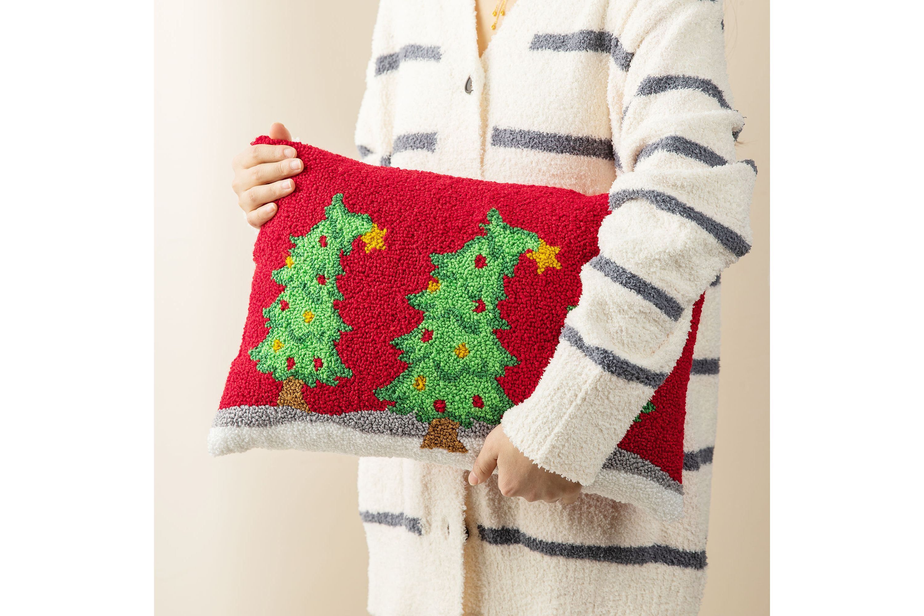 18"L Hooked Bent Trees Pillow