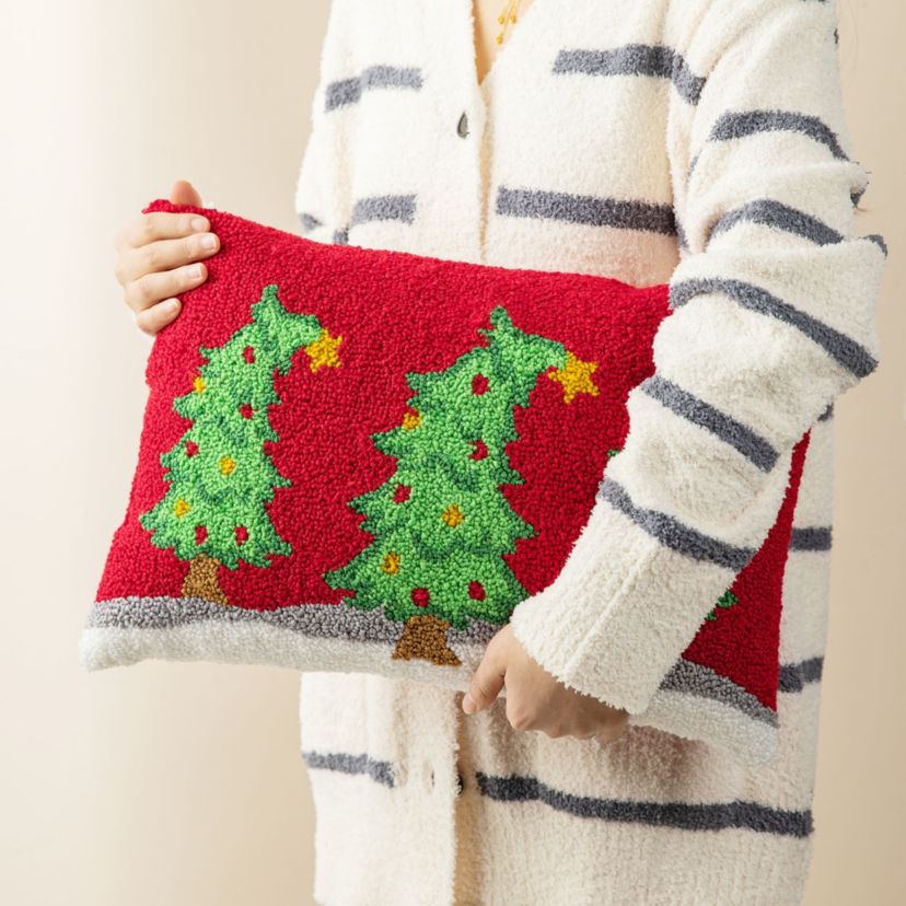 18"L Hooked Bent Trees Pillow