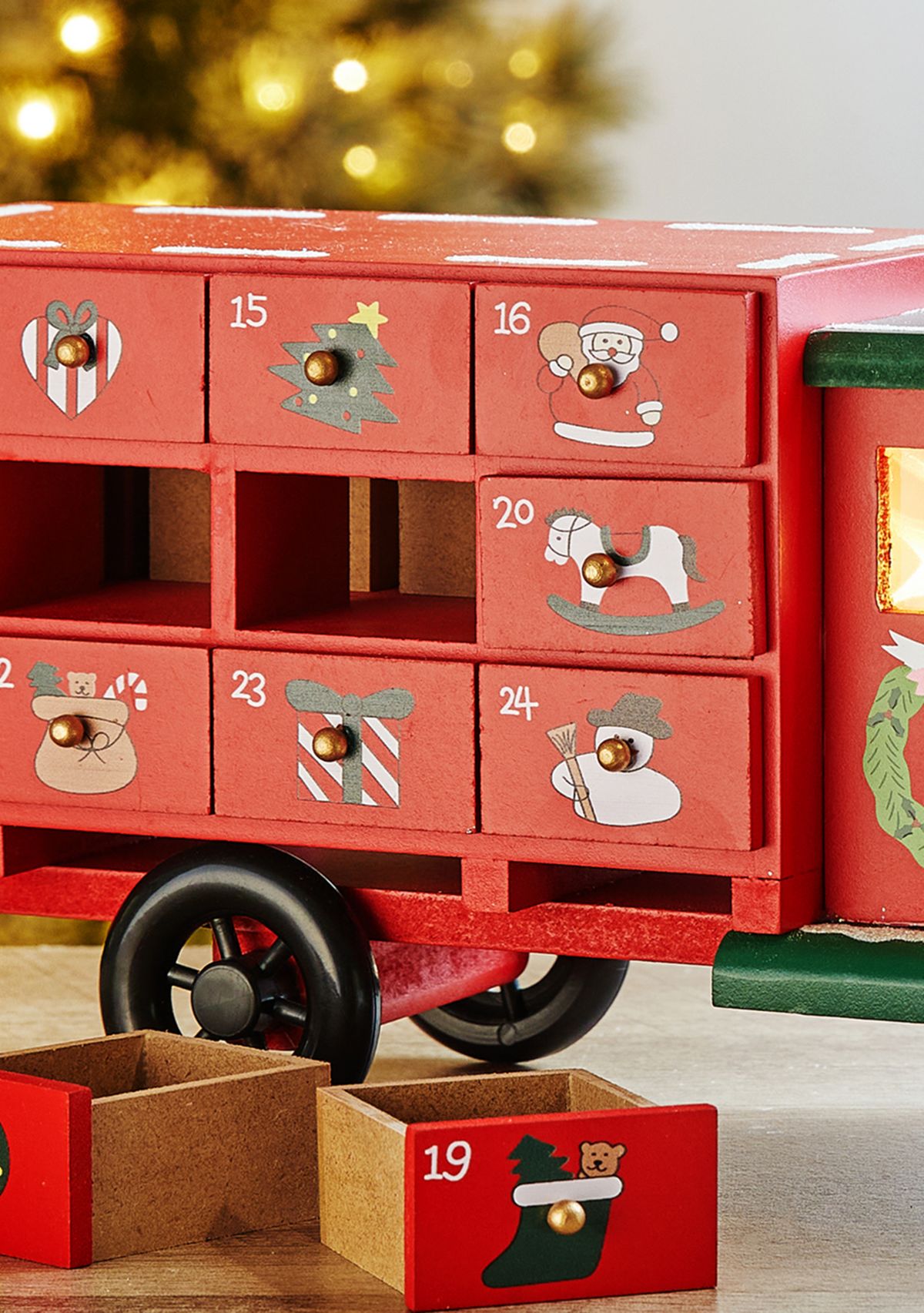 Wooden Christmas Truck Countdown
