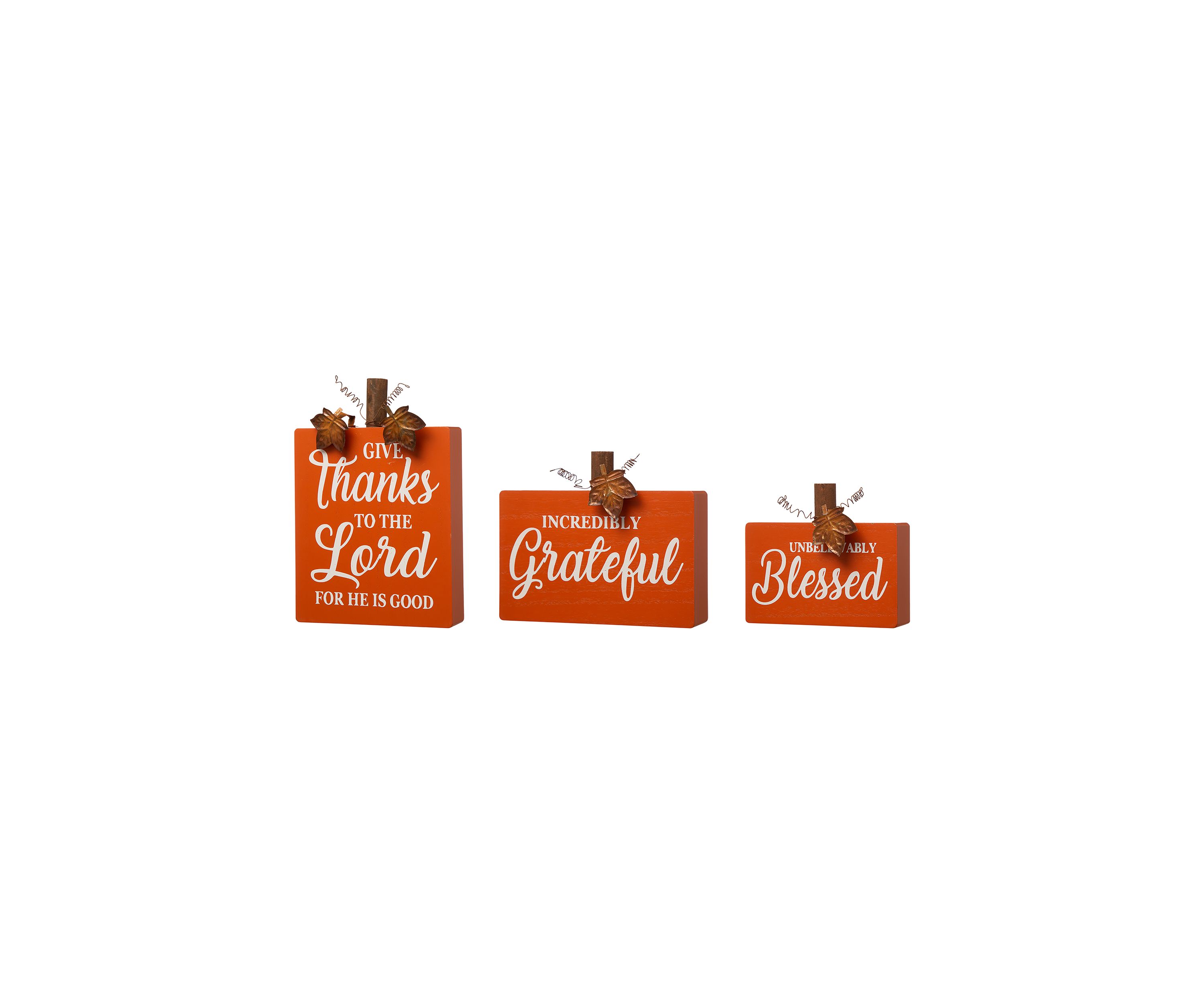 Fall Wooden Pumpkin Table Décor