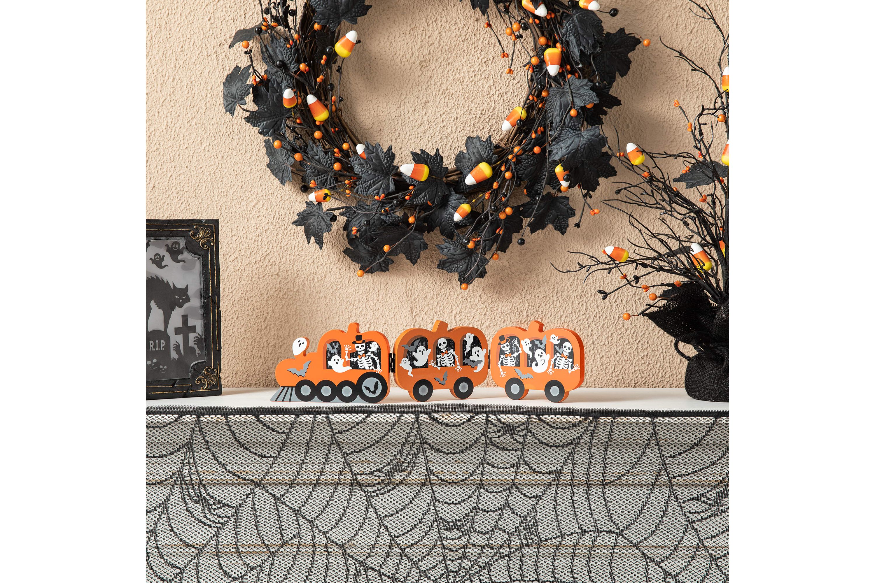 16"L Halloween Skeletons  and Ghosts Hinged Pumpkin Train Table Decor