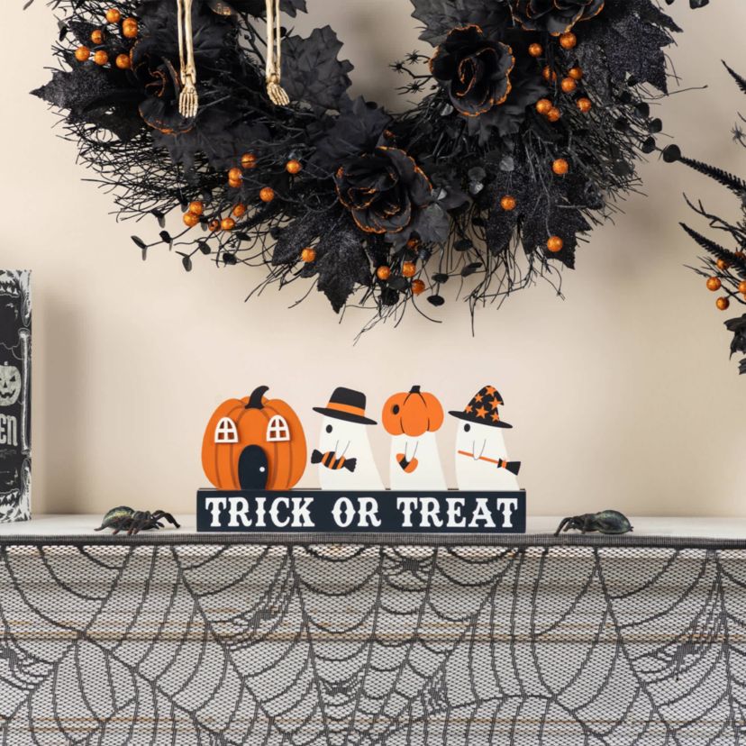 12"L Halloween Wooden TRICK OR TREAT Pumpkin & Ghosts Table Decor