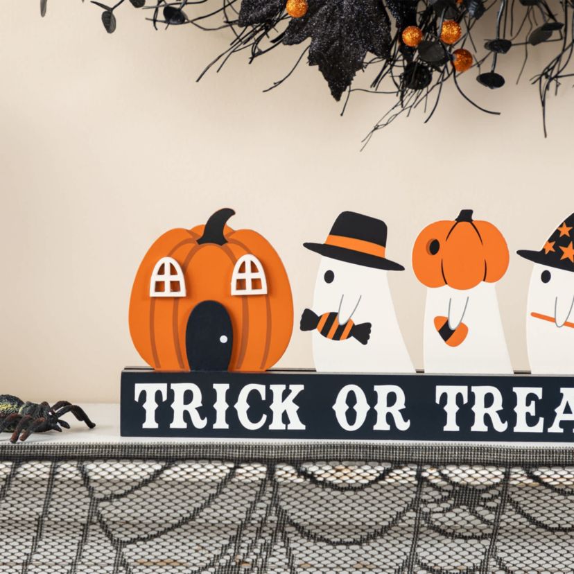 12"L Halloween Wooden TRICK OR TREAT Pumpkin & Ghosts Table Decor