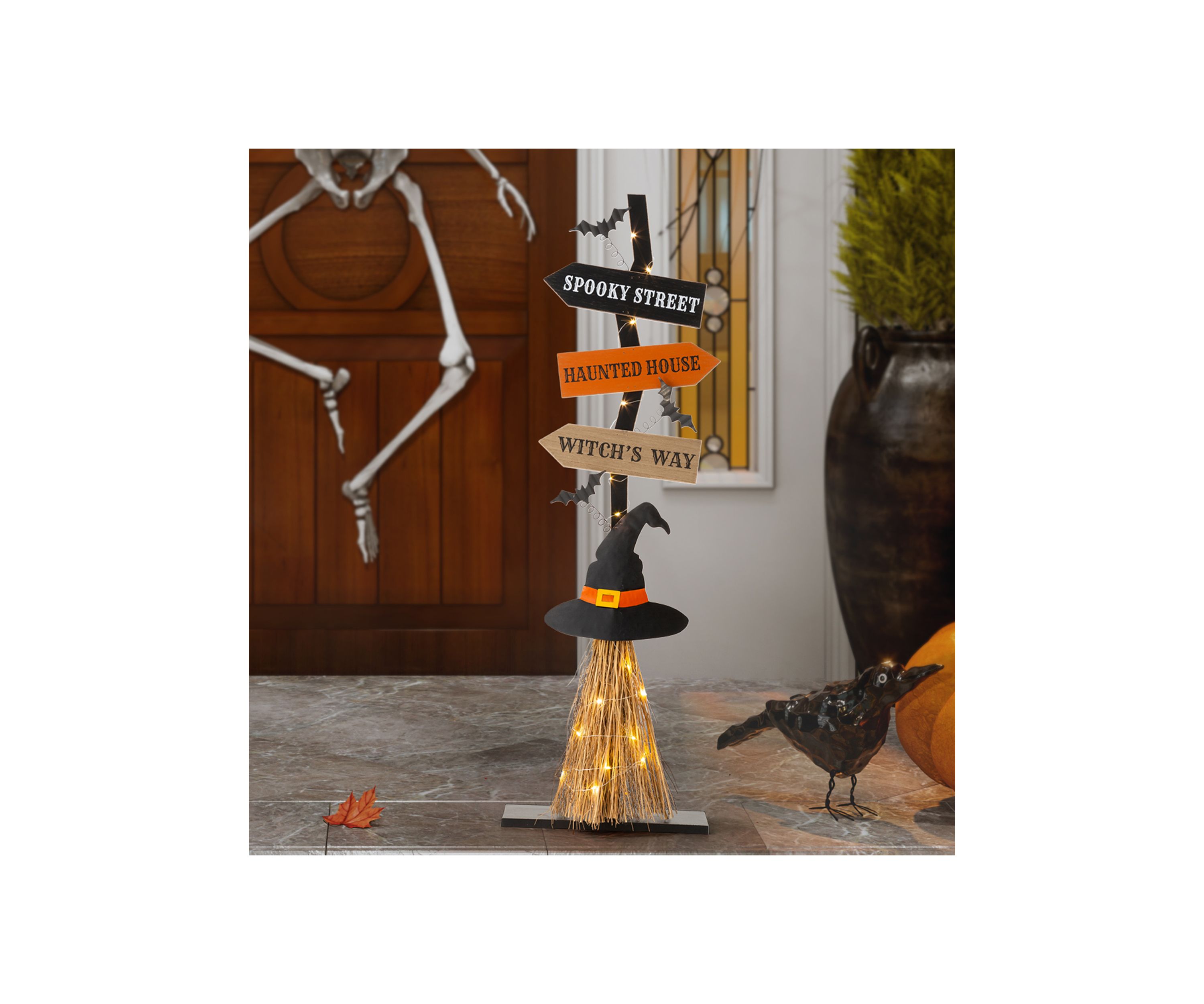 Lighted Wooden Witchs Broom Porch Décor