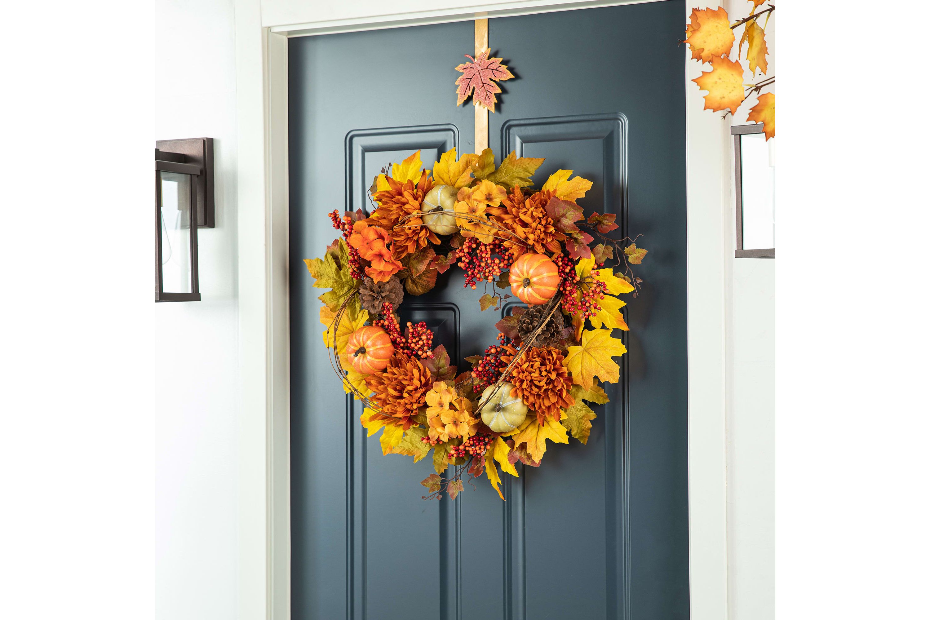 24"D Fall Dahlia Pumpkin, Leaf and Berry Wreath