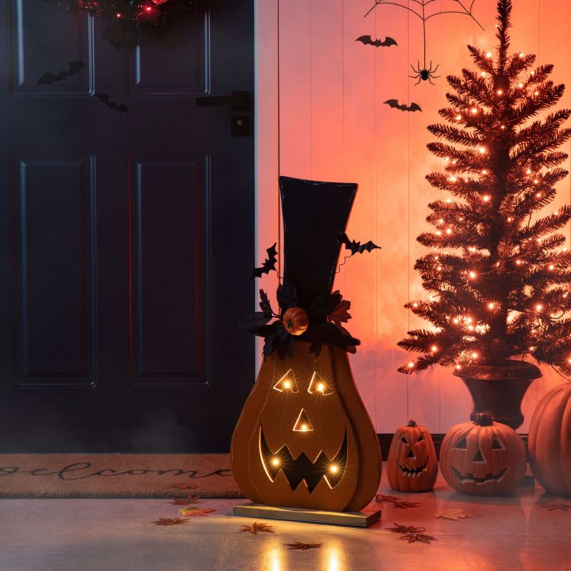 29.5"H Halloween Lighted Wooden Jack-O-Lantern Porch Decor with Floral & Timer (KD)