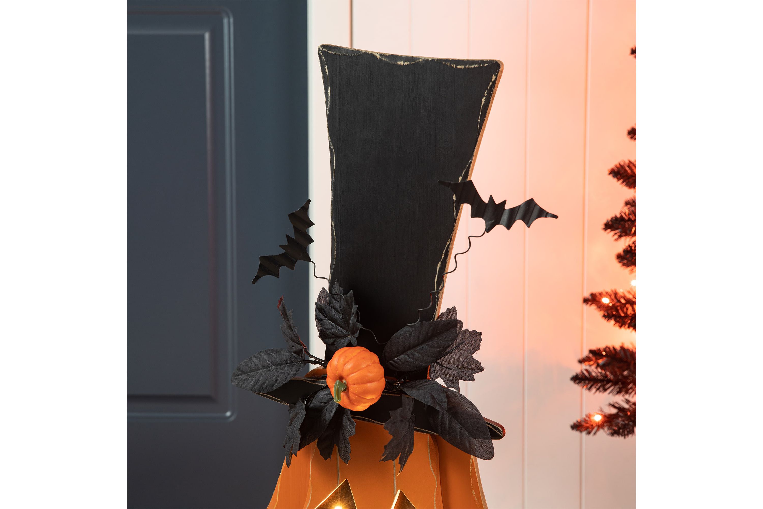 29.5"H Halloween Lighted Wooden Jack-O-Lantern Porch Decor with Floral & Timer (KD)