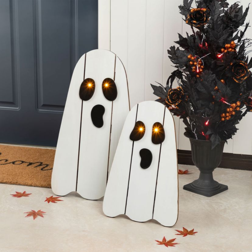 24"H S/2 Halloween Lighted Wood Ghost Porch Decor