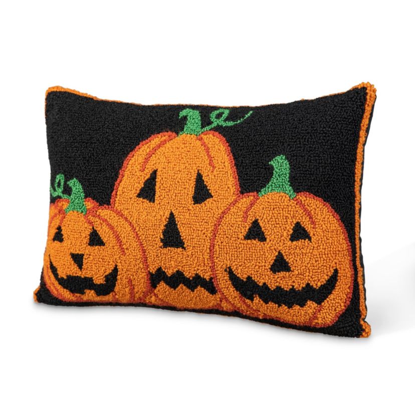 18"L Hooked Halloween  Pumpkins Pillow