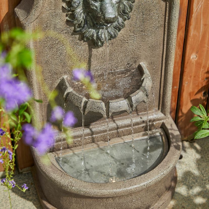 31.75H European Style 3-Tier Oversized Faux Granite Lion Head Polyresin Outdoor Fountain  with Pump and LED Light (KD)