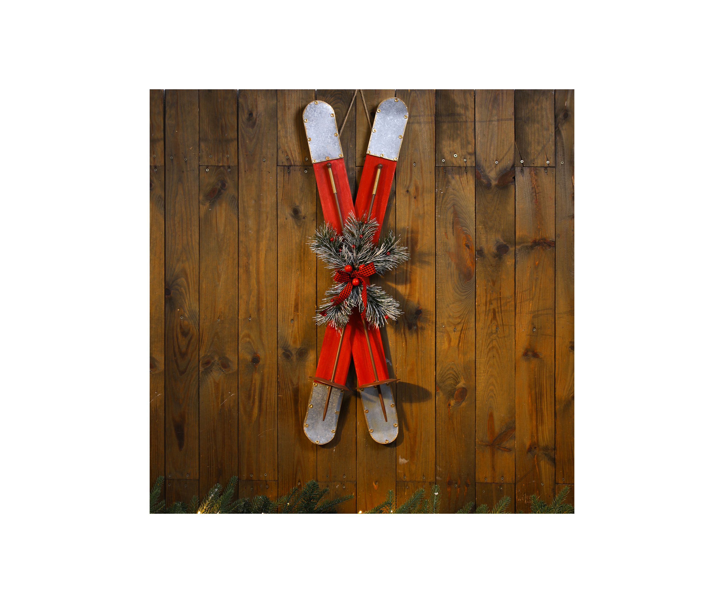 Red Wooden/Galvanized Ski Porch Décor