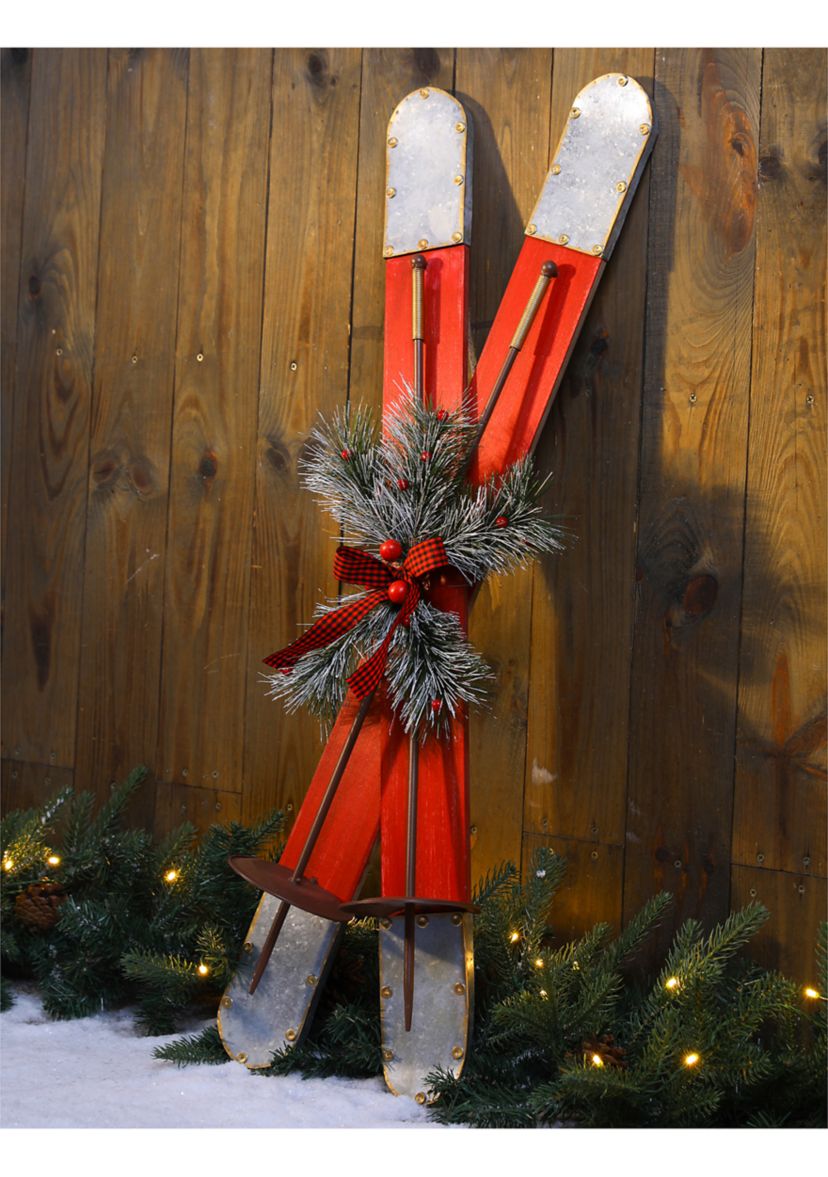 Red Wooden/Galvanized Ski Porch Décor