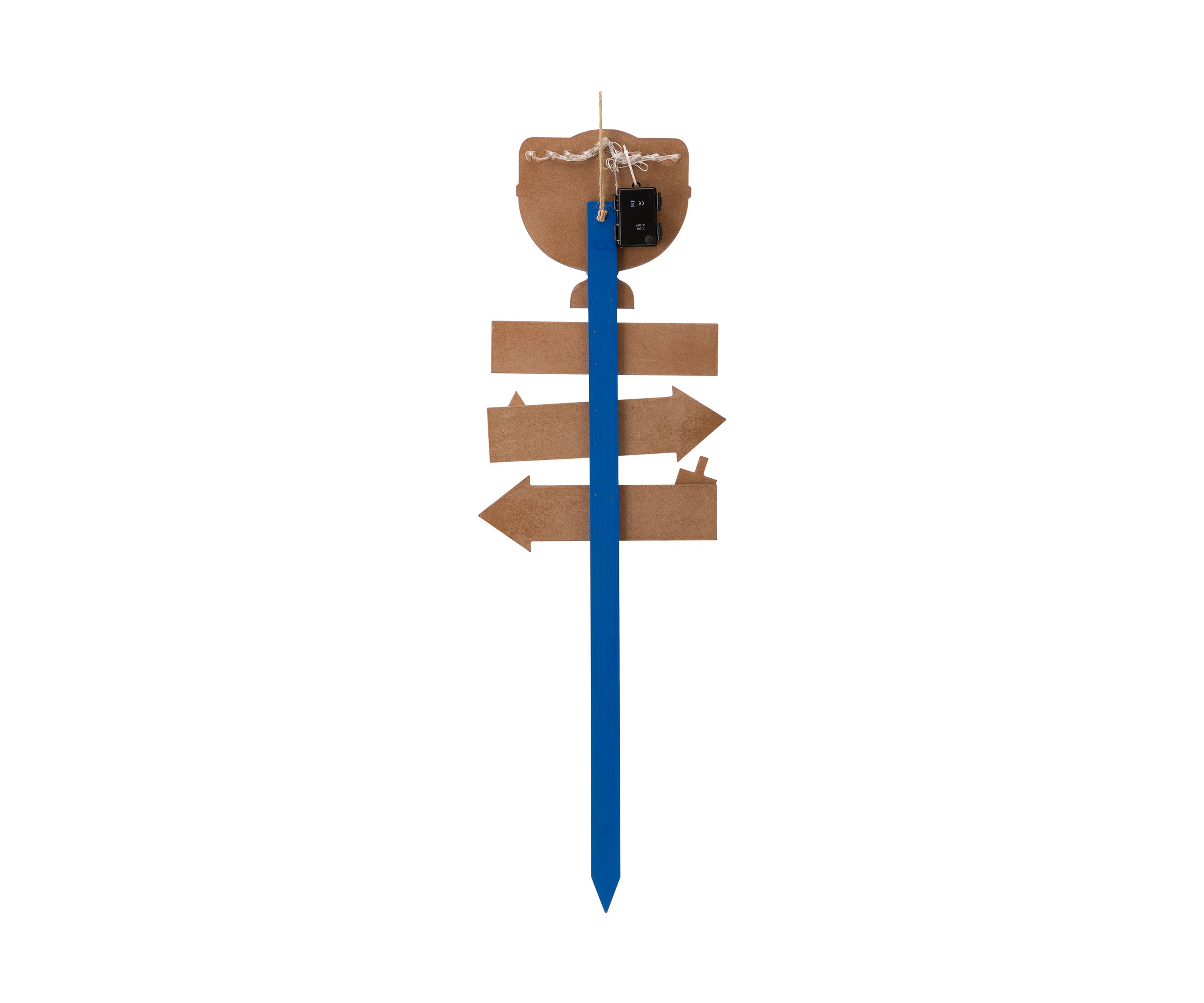 Wooden Hanukkah Yard Stke with Light