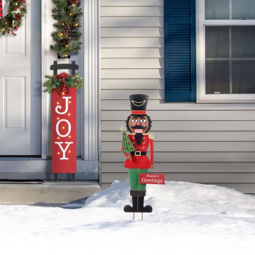 36"H Christmas Metal African Nutcracker Yardstake (KD)