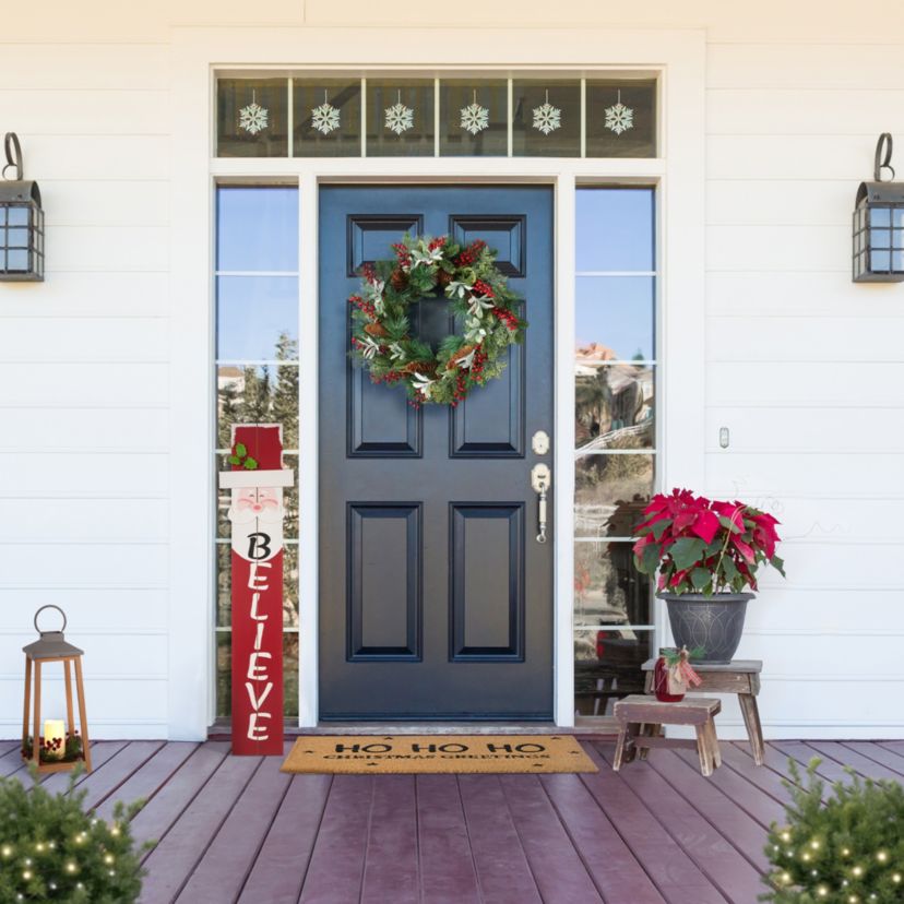 24"D Christmas Pinecone & Berry Wreath