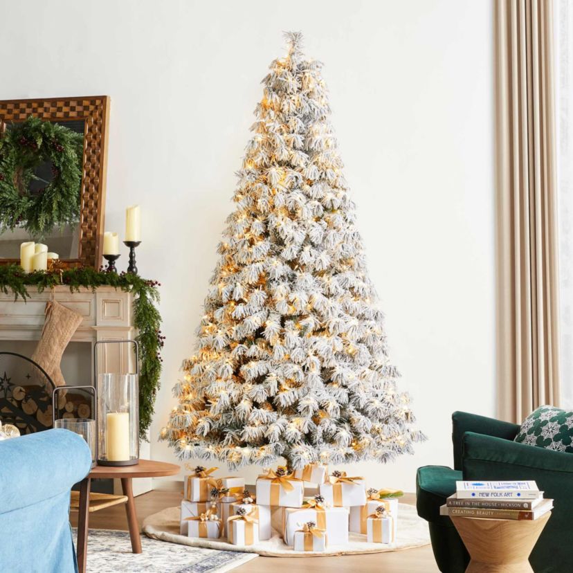 7.5ft Pre-Lit Flocked Full Spruce Artificial Christmas Tree with 500 Warm White C3 Clear LED Lights, 3 Function w/Foot Pedal