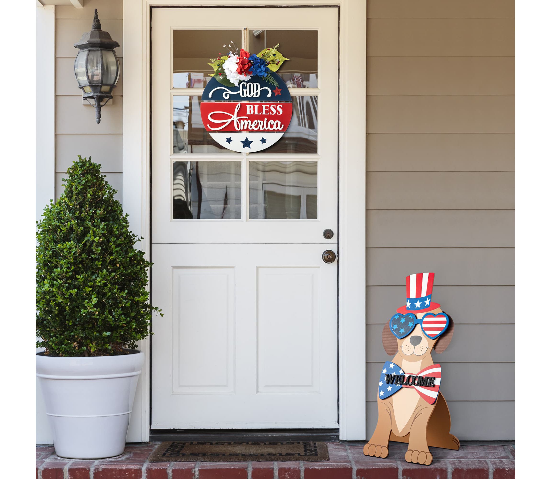 30"H Patriotic/ Americana Wooden Labrador- shape Easel Porch Decor