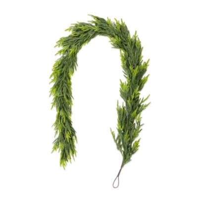 Glitzhome 9ft Christmas Greenery PE Dripping Garland