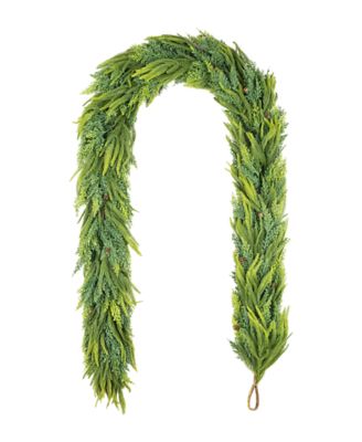 Glitzhome 9ft Christmas Full Greenery Mixed PE Dripping Garland with Pinecones